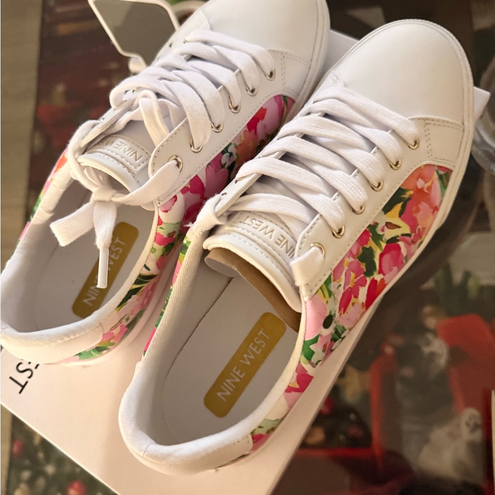Nine West White‎ and Pink Floral Sneakers - Picture 4 of 16